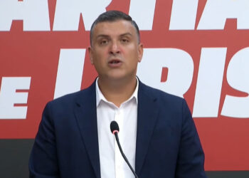 Po u “hanë” kafshatën edhe jetimëve/ Tedi Blushi reagon për raportin e KLSH tek “Zyber Hallulli”