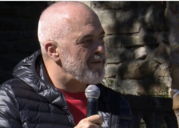 “Këtu jetohet me më pak stres, emigrantët të kthehen”, Rama: Prandaj po luftojmë për amnistinë fiskale