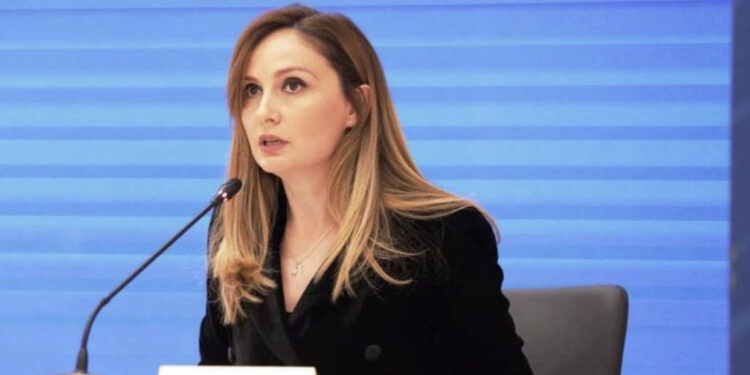 A ka tym të bardhë nga negociatorët për bashkimin e PD? Tabaku jep përgjigjen nga Korça