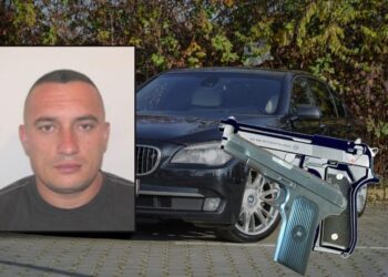 U kap me ish-deputetin/ Miku i Mark Frrokut, tregon se dy pistoletat i gjeti në rrugë dhe po i çonte ti dorëzonte në polici