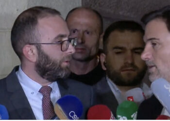 Alibeaj dhe Bardhi zbardhin bisedimet me Palokën: Takimi ishte konstruktiv e mirëkuptues, duhet të dalim me një kandidat fitues në zgjedhjet lokale