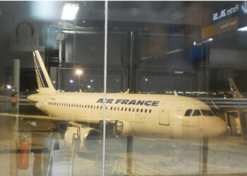 Dy anëtarë të Shërbimeve Sekrete Ruse kërkojnë azil në Francë, kanë dokumente “shumë të rëndësishme” për pushtimin e Ukrainës