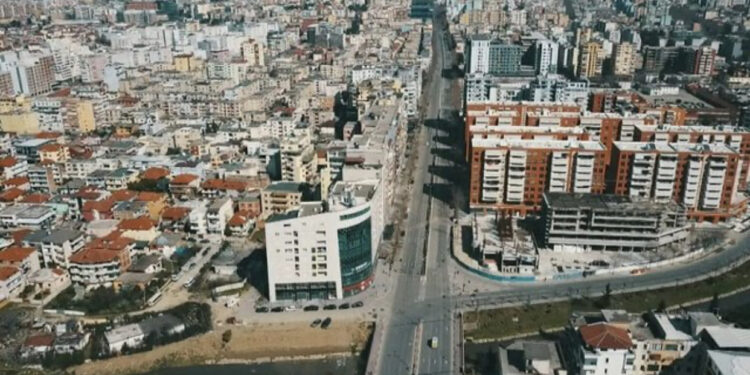 The Economist: Çmimet e apartamenteve do të bien “pikiatë”, në tregje ulje dramatike!