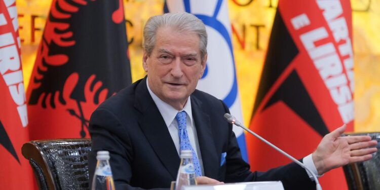 Berisha flet pas nënshkrimit të marrëveshjes: Moment HISTORIK! Iku koha e humbjes me Bashën, me PL vetëm FITORE do të ketë