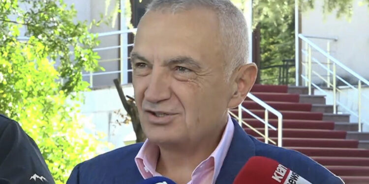 “Të shpallet sa më parë data e zgjedhjeve vendore”, Meta i emocionuar: U çmalla me Isa Boletinin kur u futa në zyrën e Begajt