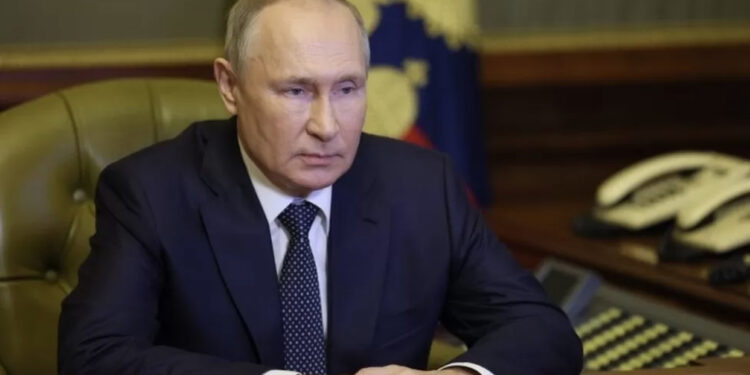 Paralajmëron Putin: Rreziku për një konflikt botëror mbetet i lartë, Ukraina e ka humbur sovranitetin e saj