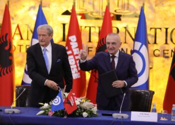 Berisha konfirmon kandidatin e Tiranës: Përshëndes Belind Këlliçin dhe këdo që garon, ky koalicion mbështet plotësisht primaret