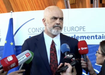 Lajmi për rikthimin e vizave, Edi Rama: Thashethem, të gjithë e dinë kujt i është vënë viza në Shqipëri!