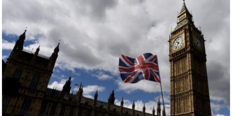 “1500 persona janë burgjeve”, The Sun: Qeveria britanike harxhoi 1.2 mln £ për të përkthyer shqiptarët e arrestuar!