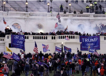 Trazirat në Kapitol, komiteti i 6 janarit thërret Donald Trump për të dëshmuar
