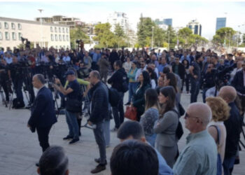Pedagogët nuk heqin dorë nga kërkesat, sot sërish në protestë