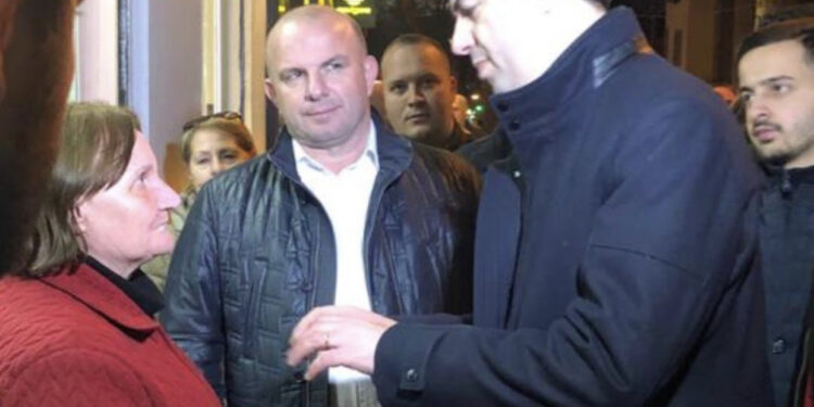 Deputetët e Lulit që nuk kanë as votën e gruas së tyre thonë që nuk na duhet Berisha