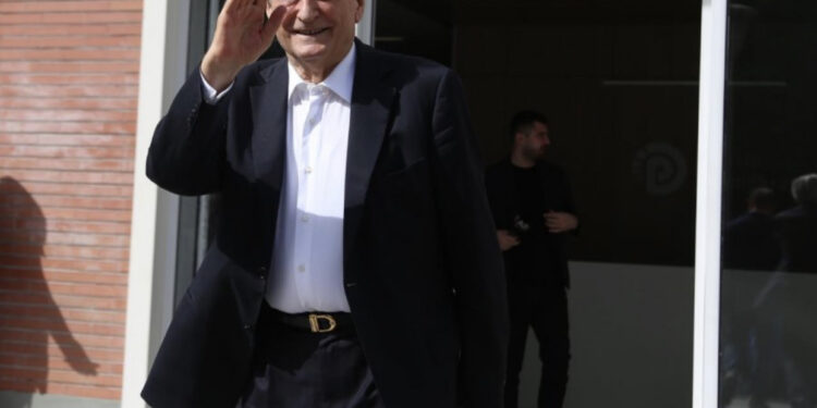 Berisha bind aleatët/ Ja si do të përzgjidhen kandidatët e përbashkët