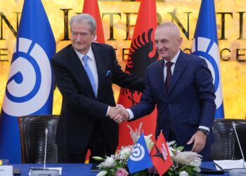 Sa i moralshëm është bashkëpunimi pas akuzave të forta që keni bërë ndaj njëri-tjetrit? Berisha: Politika s’ka interesa personale