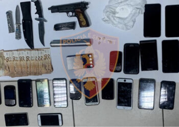 EMRI/ Shpërndante kokainë me motor, arrestohet pogradecari, i sekuestrohet nje pistoletë me silenciator dhe 2 thika