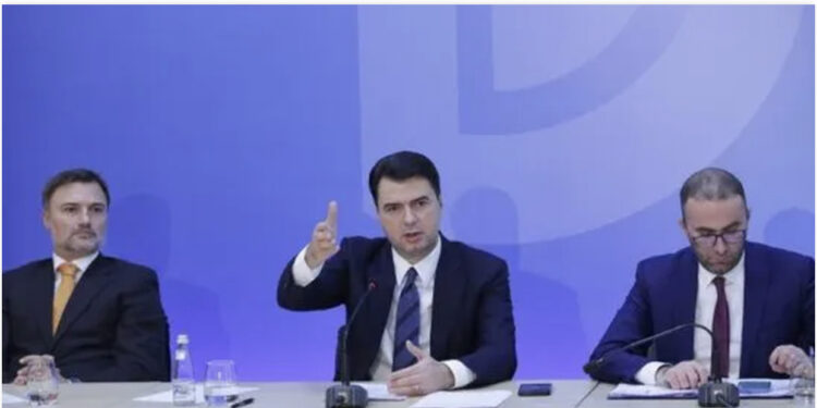 Grupi i Bashës drejt krijimit të një partie të re me emrin “Vatra Demokratike”