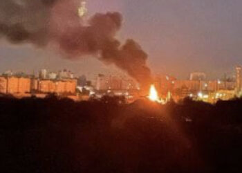 Rusia lëshon 8 raketa drejt Ukrainës, 4 rrëzohen nga sistemi i tyre mbrojtës dhe njëra godet nënstacionin rus