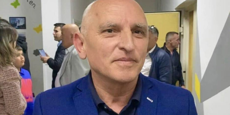Jep dorëheqjen kryetari i PD në Lezhë