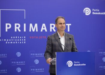 137 fluturimet e Ramës me Charter, dy herë më shumë se Presidenti amerikan me “Air Force One”. Kërkon të shpëtojë me sharje