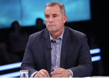 Shemsi Prençi shpall kandidaturën për Bashkinë e Kamzës, do garojë në primaret e PD-së