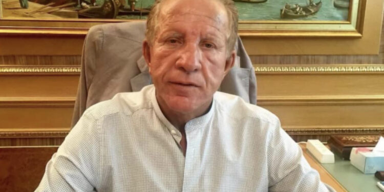 Sa para ke në llogari? Behgjet Pacolli habit të gjithë me përgjigjen