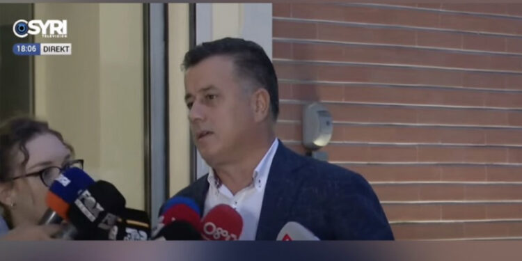 Flamur Noka: Tërheqja e padisë rruga e vetme për t’u treguar demokratëve se PD po bashkohet