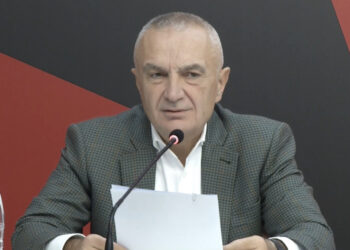 Kuvendi miratoi në mesnatë hapjen e dosjeve, Ilir Meta i pashqetësuar: Mbrëmë isha në festë