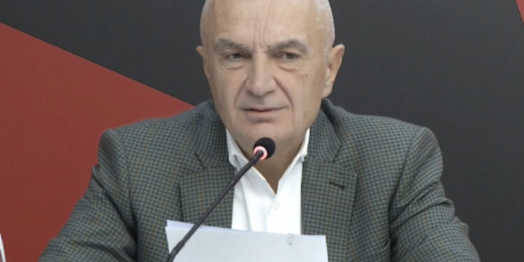 Kuvendi miratoi në mesnatë hapjen e dosjeve, Ilir Meta i pashqetësuar: Mbrëmë isha në festë