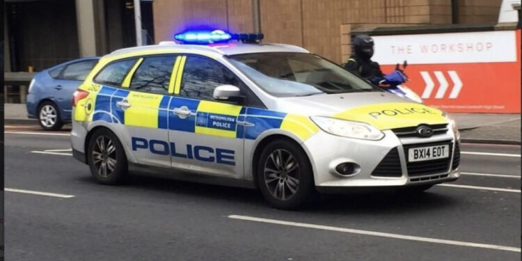 ‘Donim t’i jepnin një mësim,’ hyri ti vidhte shqiptarëve ‘shtëpinë e barit’ në Britani, por u rrah për vdekje