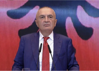 “Nuk ka sorrë të rilindjes që i tremb shqiptarët”, Meta: Nga kjo Konventë të nisemi drejt protestës së 12 nëntorit