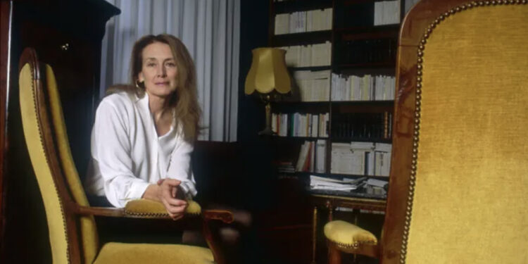 Shkrimtarja franceze Annie Ernaux fiton çmimin Nobel 2022 në Letërsi