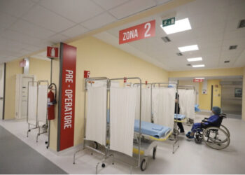 Rriten 5% shtrimet në spitale/ Mjekët: Probleme kardiologjike dhe të trurit do ketë deri në 2 vjet pas infektimit nga Covid-19