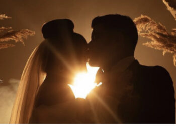 FOTO/ Këngëtarja kosovare i jep fund beqarisë, dalin pamjet nga dasma madhështore