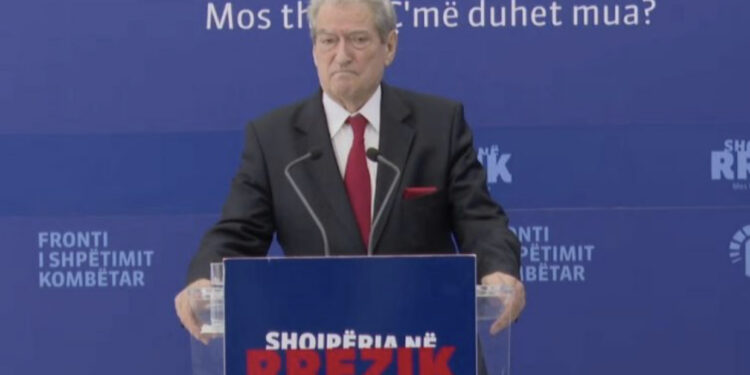 Mbi 150 të vdekur, Berisha shpreh ngushëllimet për tragjedinë në Seul