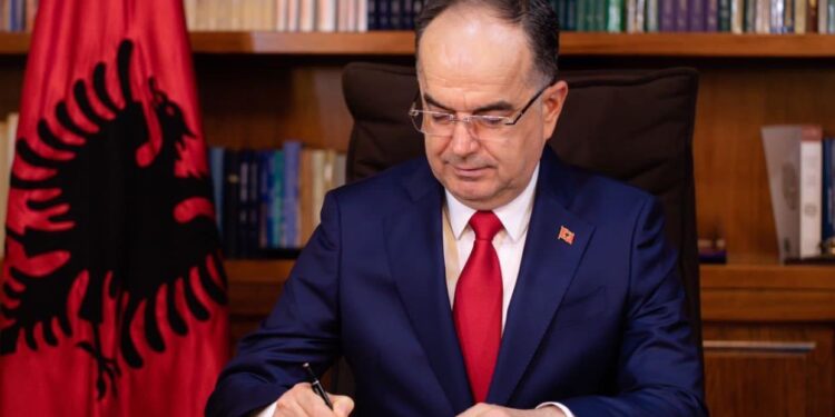 Lajmi i Fundit/ Presidenti Bajram Begaj cakton 14 Majin datën e zgjedhjeve lokale për Kryetar Bashkie!