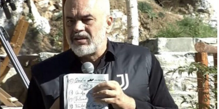 “Fermeri duhet t’i përshtatet tregut”, Rama: Taksë për tokën e papunuar, ose duhet ta punojnë ose ta japin me qira