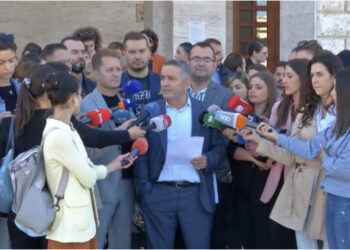 Pedagogët ftojnë dhe studentët, nesër protestë kombëtare dhe bojkot në të gjitha Universitetet