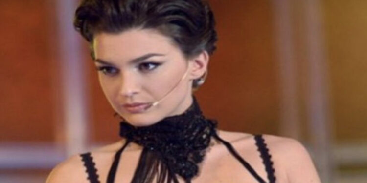 Elsa Lila bëhet e “gjallë” pas daljes nga burgu, bën njoftimin e rëndësishëm