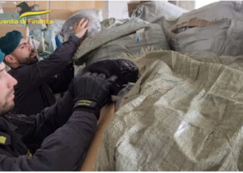 Sekuestrohen 600 mijë këpucë, vinin nga Shqipëria dhe shiteshin si “Made in Italy”