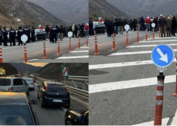 Bllokohet rruga në Rubik, banorët në protestë: Mos na izoloni