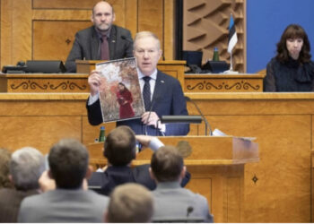 Estonia shpall Rusinë shtet terrorist