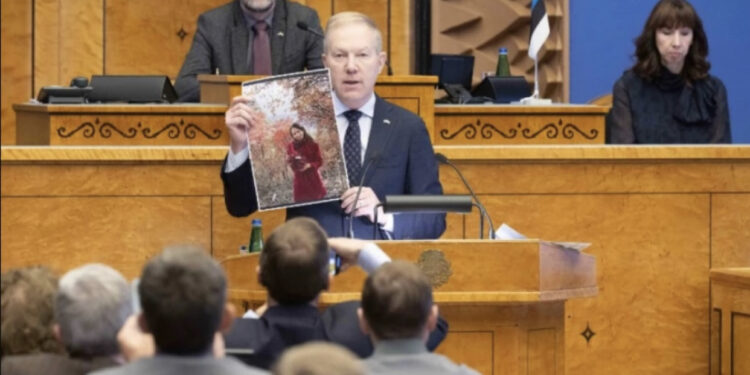 Estonia shpall Rusinë shtet terrorist