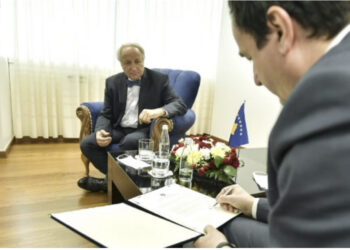 10 muaj si ministër i Shëndetësisë në Kosovë, jep dorëheqjen mjeku Rifat Latifi