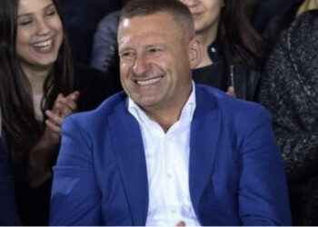 “Berishën e zëvendësoi Luli”, Ndoka batuta me komentuesin: Unë jam i pazëvendësueshëm