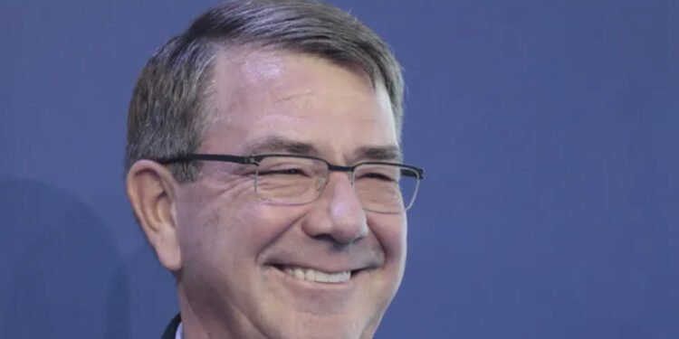 Ndërron jetë papritmas ish-sekretari amerikan i Mbrojtjes