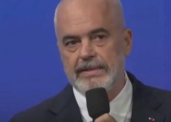 “Pa Erdoganin, s’do vaksinonim dot askënd”/ Rama i thur lëvdata diktatorit të Turqisë