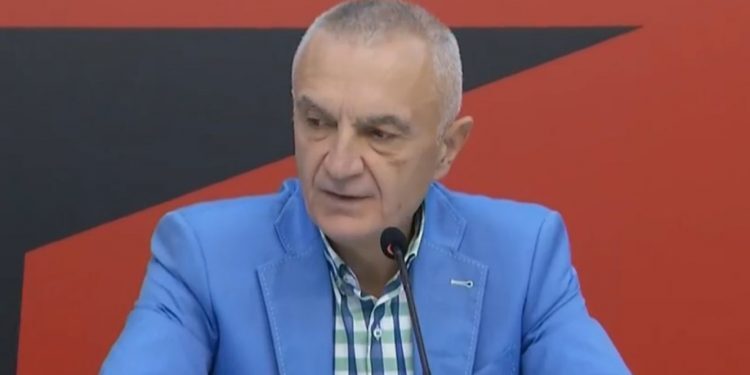 “Shesh beteja kryesore është Tirana”, Meta takim me të rinjtë: Do e godasim në themel këtë sistem