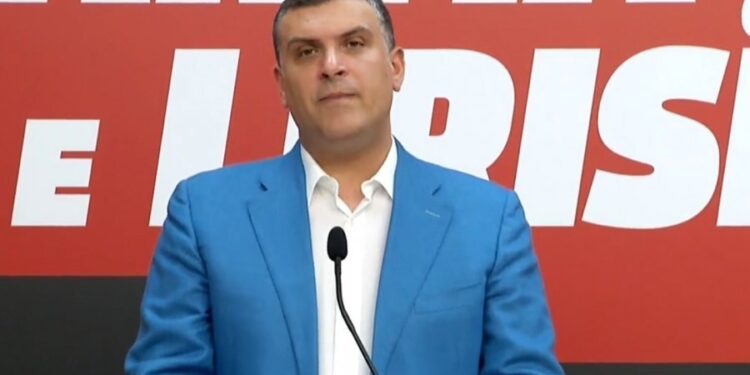 ‘Tregtar faqezi i kufijve të Kosovës’, Blushi: Rama, bllokuesi kryesor i integrimit europian të vendit