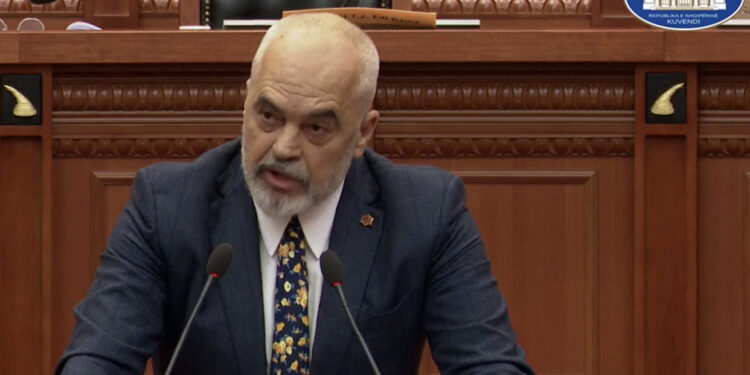 “Kur shkulni goxhdën, ju mbetet vrima”, Rama i kthehet keq opozitës: Vini vërdallë si gomaricat e Faik Beut!