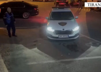 “Jeni të ftuar”! Marifeti i “biznesmenes” që “mbushi” Tiranën me indianë